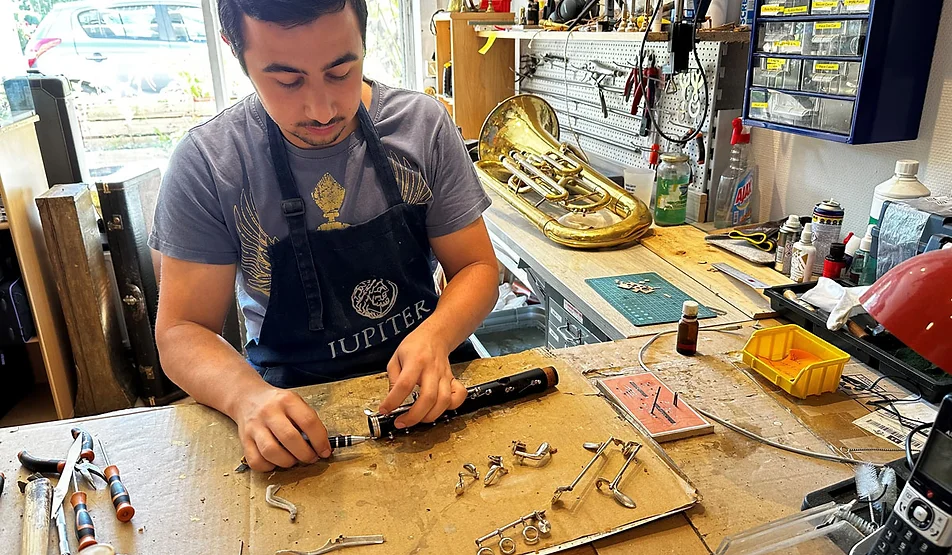 Réparation des instruments à vent Harmony Bay Magasin d’instruments de musique Nivelles